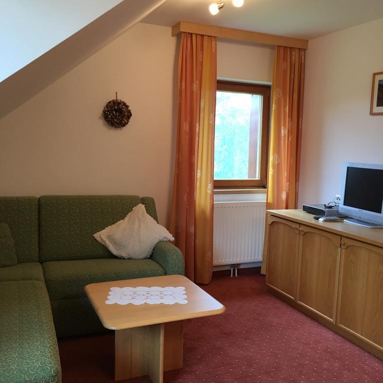 Gasthof Dachsteinblick Stainach Bagian luar foto