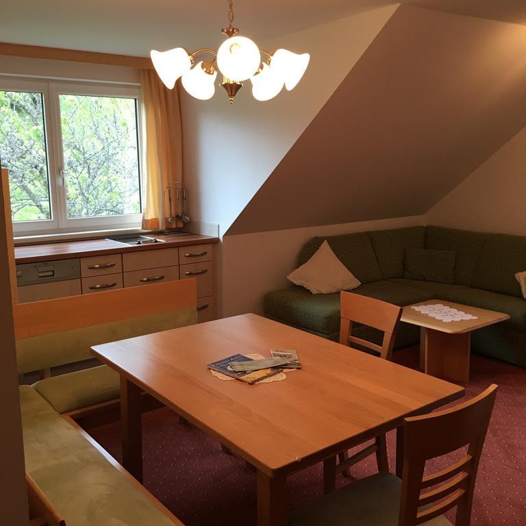 Gasthof Dachsteinblick Stainach Bagian luar foto